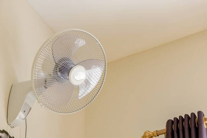 ventilador de parede é opção que gasta menos energia