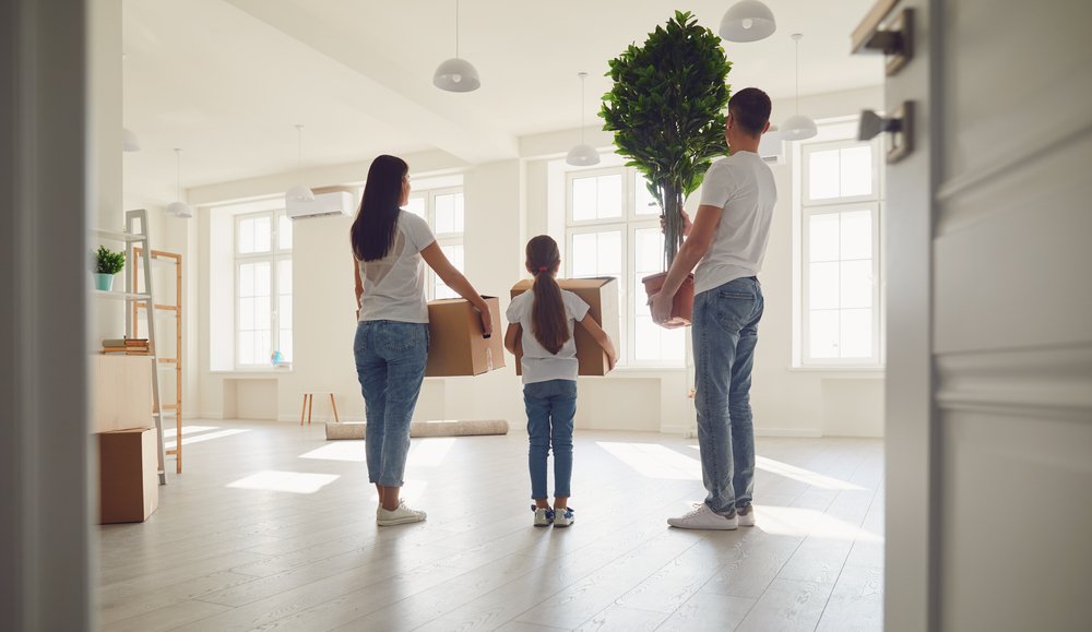 Alugar imóvel: Qual a diferença entre locador e locatário?